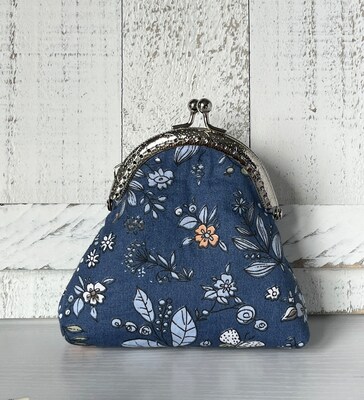 Kiss online coin purse